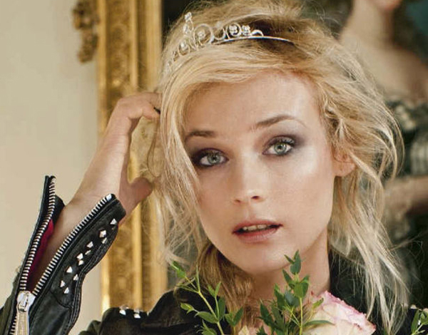 ... but how amazing are these pictures of Diane Kruger in Versailles shot by Gilles Marie Zimmerman for Paris Match March 2012? Diane plays ... - DianeKruger_Versailles_ParisMatch_March2012_cropped