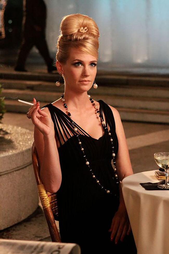 10 Iconic looks from 7 seasons of Mad Men