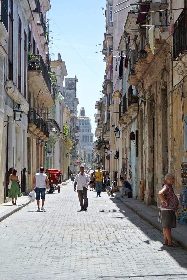 Cuba picture diary // Havana - via noglitternoglory.com