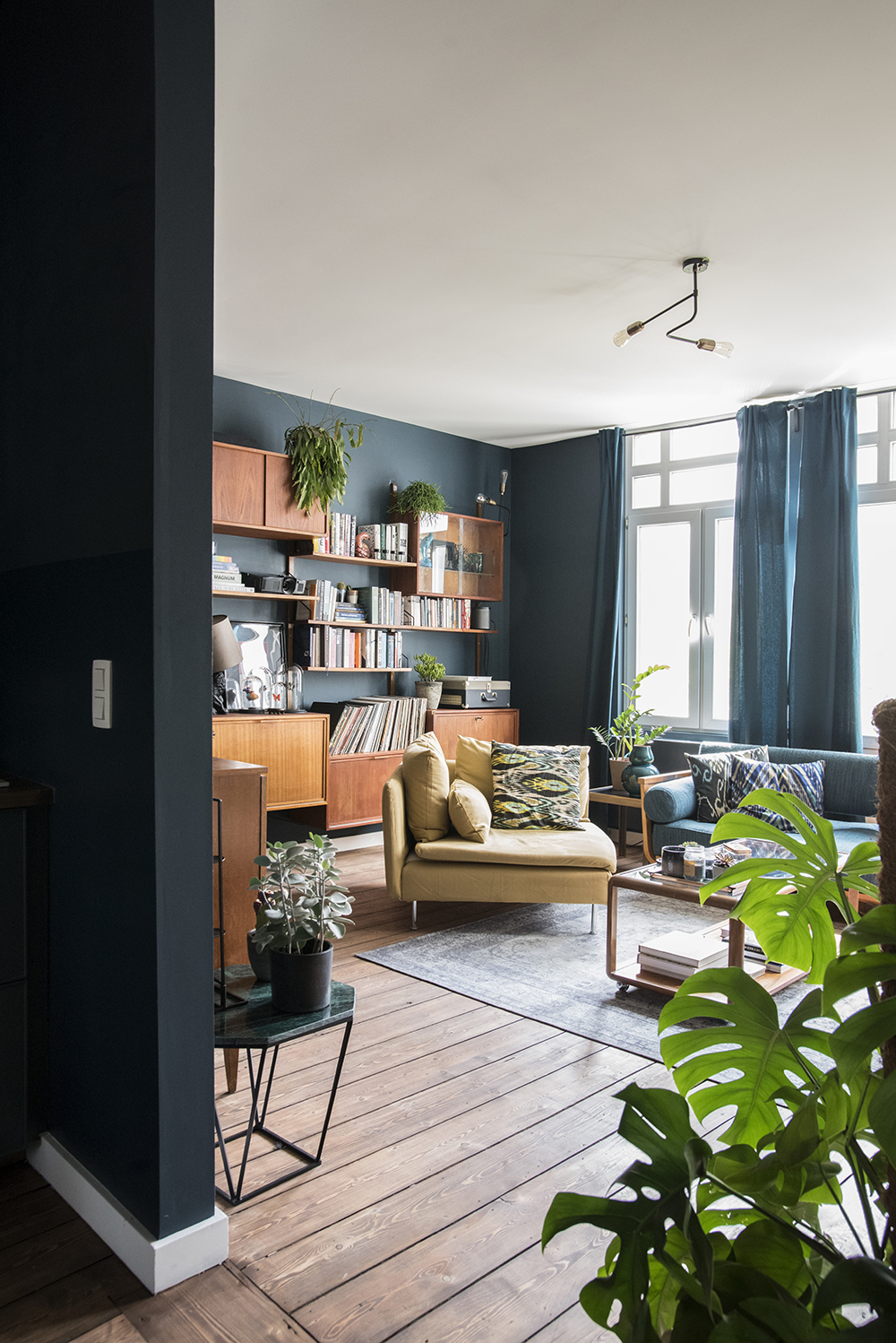 Sarah's Wonderful Moody Antwerp Abode // Living room in Farrow and Ball Hague Blue