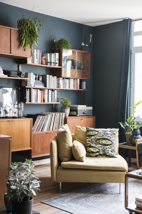 Sarah's Wonderful Moody Antwerp Abode // Living room in Farrow and Ball Hague Blue
