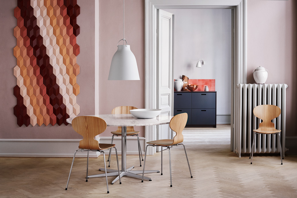 Designer profile Arne Jacobsen // Wood Ant chair - via noglitternoglory